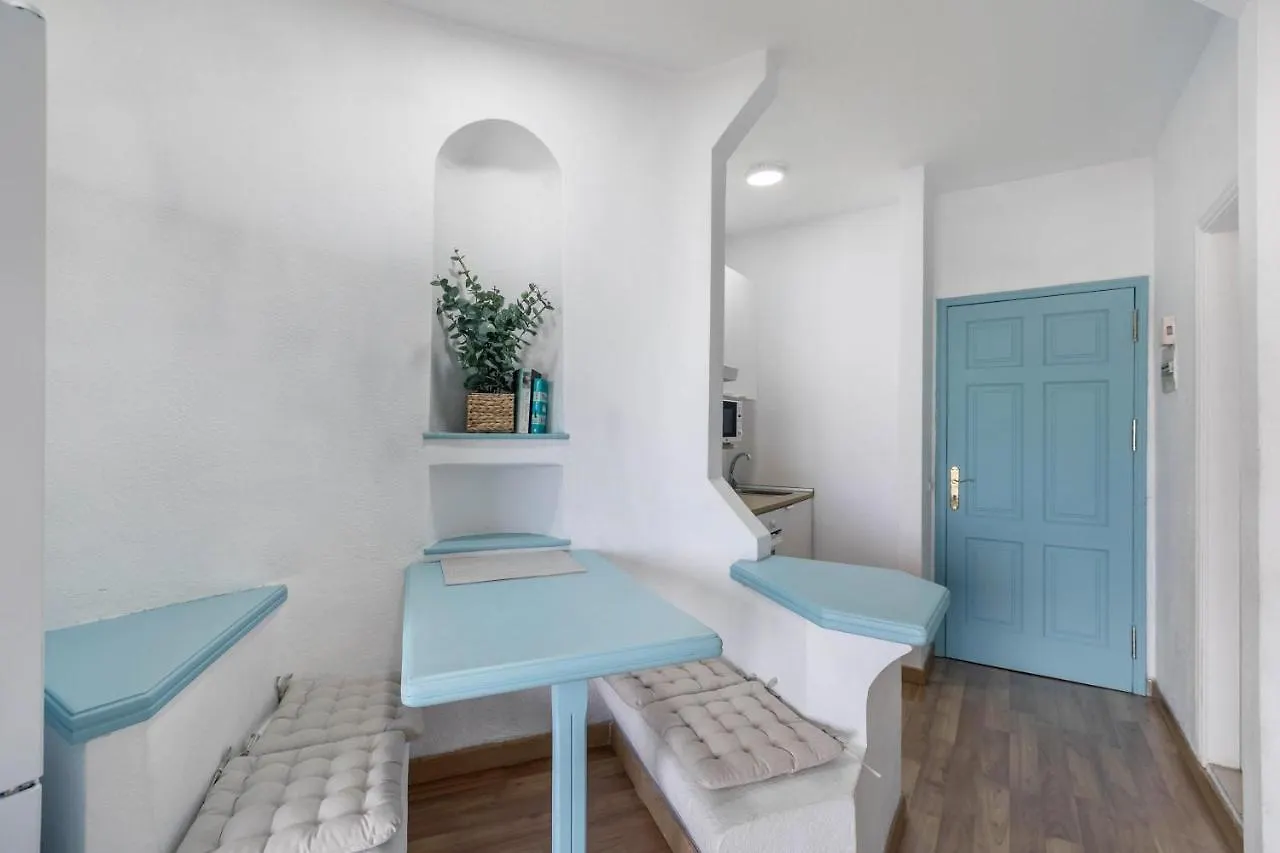 Paraiso Del Sur Studio-Apartment 阿德耶 公寓